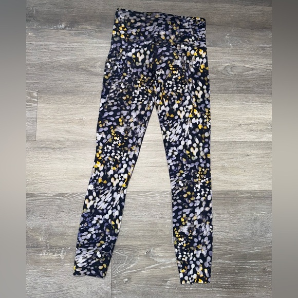 Lululemon Fast and Free Tight II 25" *Non-Reflective size 4 - Picture 10 of 16